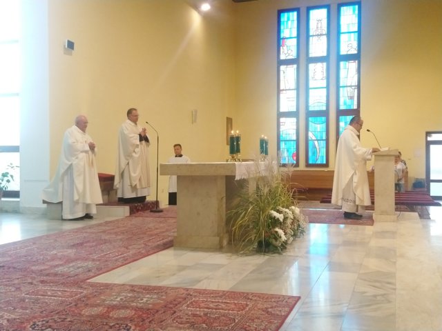 demio11.jpg